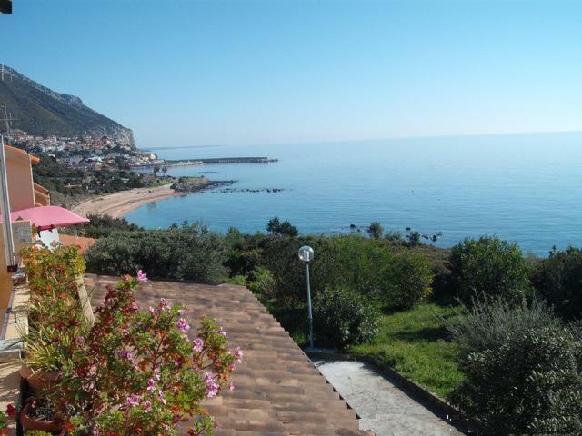 Casa Luisa Apartment Cala Gonone Luaran gambar